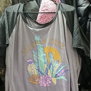 Cactus graphic tee